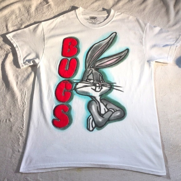 Looney Tunes Bugs Bunny Graphic Tee - Picture 1 of 5